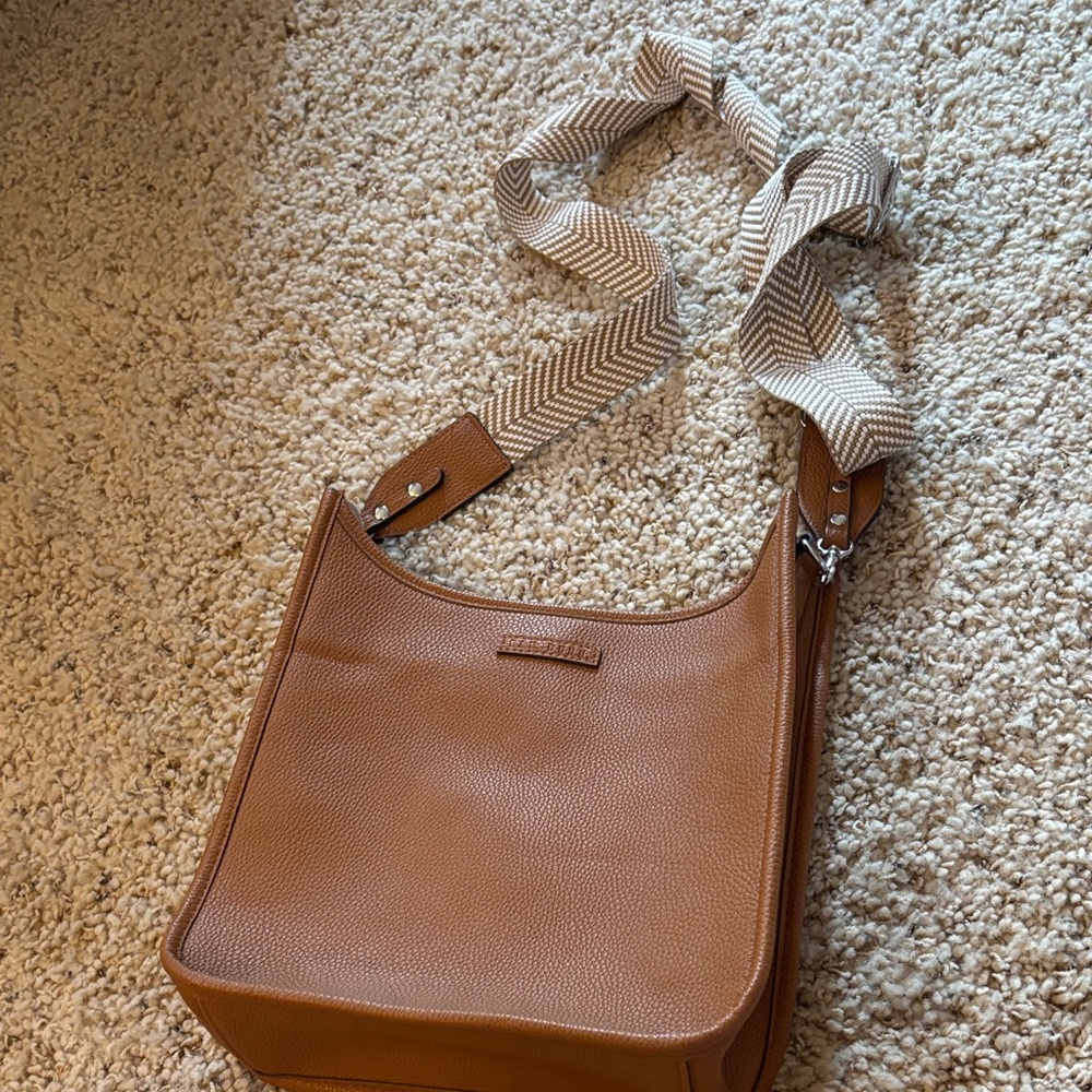 Rae Dunn like new Brown Crossbody Bag with Patterned Strap
